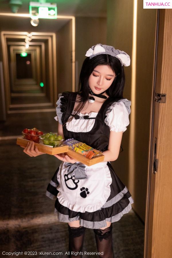   [XiuRen]高清写真图 2023.08.15 No.7237 幼幼 女仆美腿第2张图片
